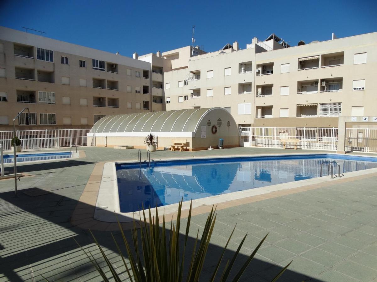 Apartamento Adrianna, Tomillo, ตอร์เรเวียคา ภายนอก รูปภาพ