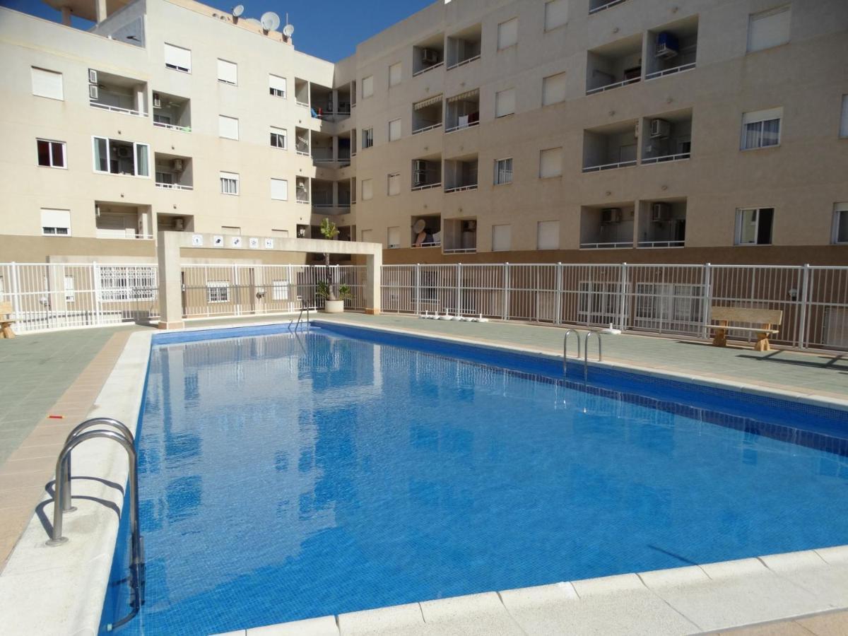 Apartamento Adrianna, Tomillo, ตอร์เรเวียคา ภายนอก รูปภาพ