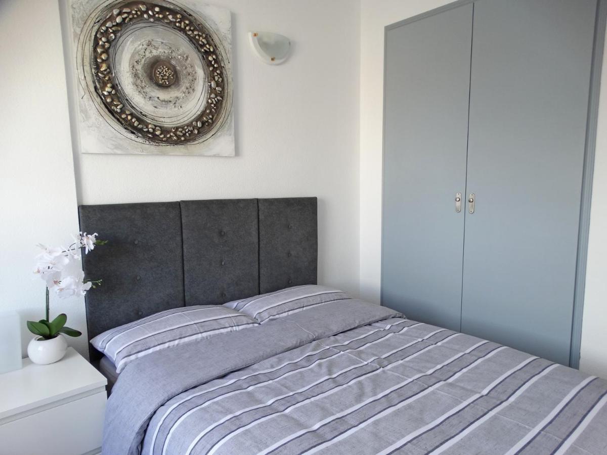 Apartamento Adrianna, Tomillo, ตอร์เรเวียคา ภายนอก รูปภาพ